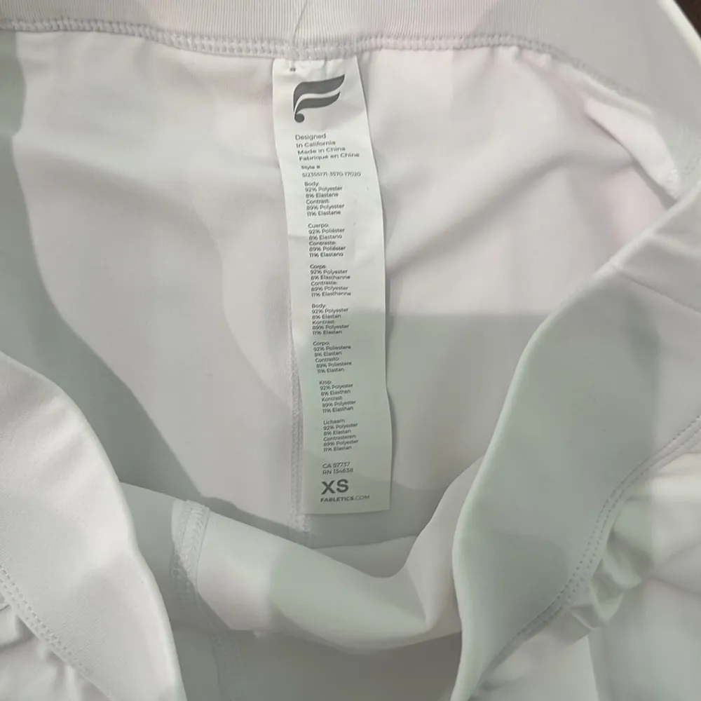 Fabletics White Pleated Skirt With Built In Shorts NWT XS - Image 2