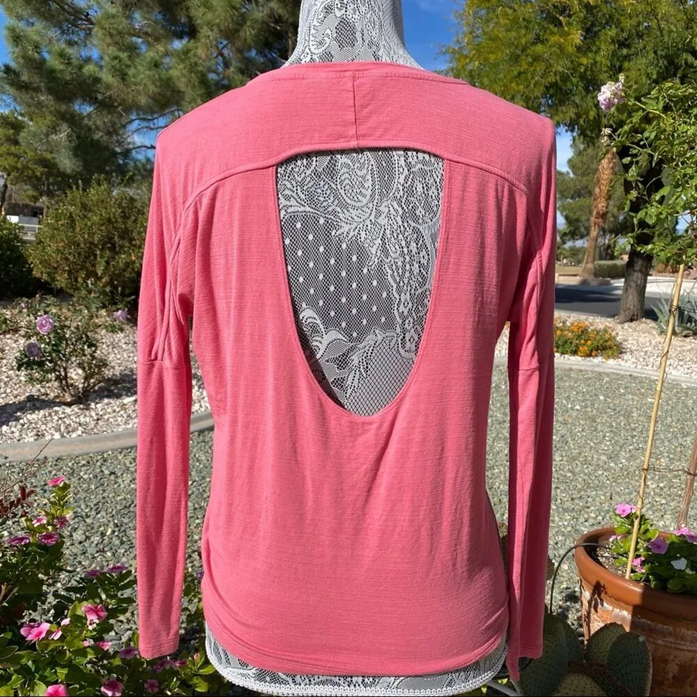 SKECHERS PERFORMANCE Women’s 3/4 Long Sleeve Backless Workout Tee Shirt XS - Image 4