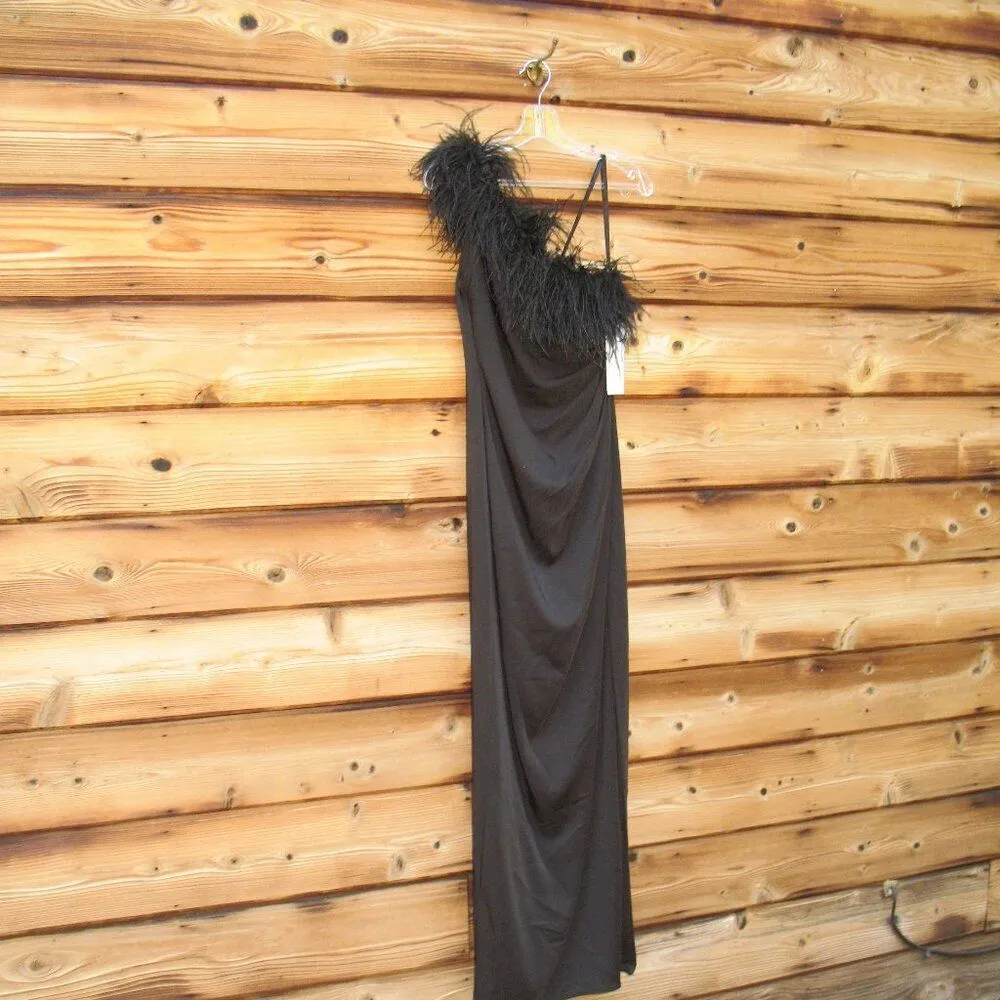 MAC DUGGAL  68456 Black One Shoulder Feather Trim Gown Dress - Image 7