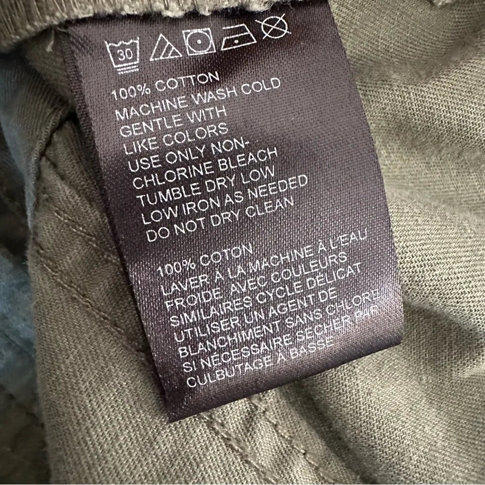 BDG brand ladies small vest with zip and snaps that is army green in color - Image 4