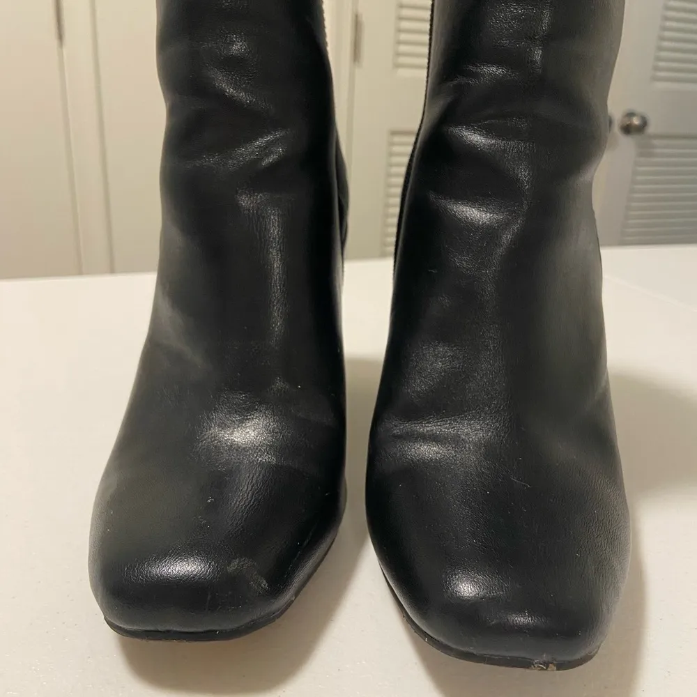 EUC | Bamboo women’s diamond‎ stitched boots — size 7 - Image 4