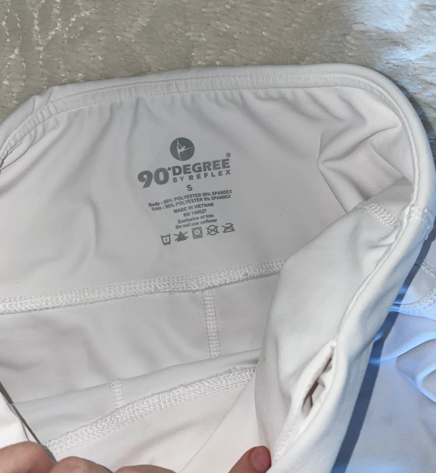 Cropped White Leggings - Image 3