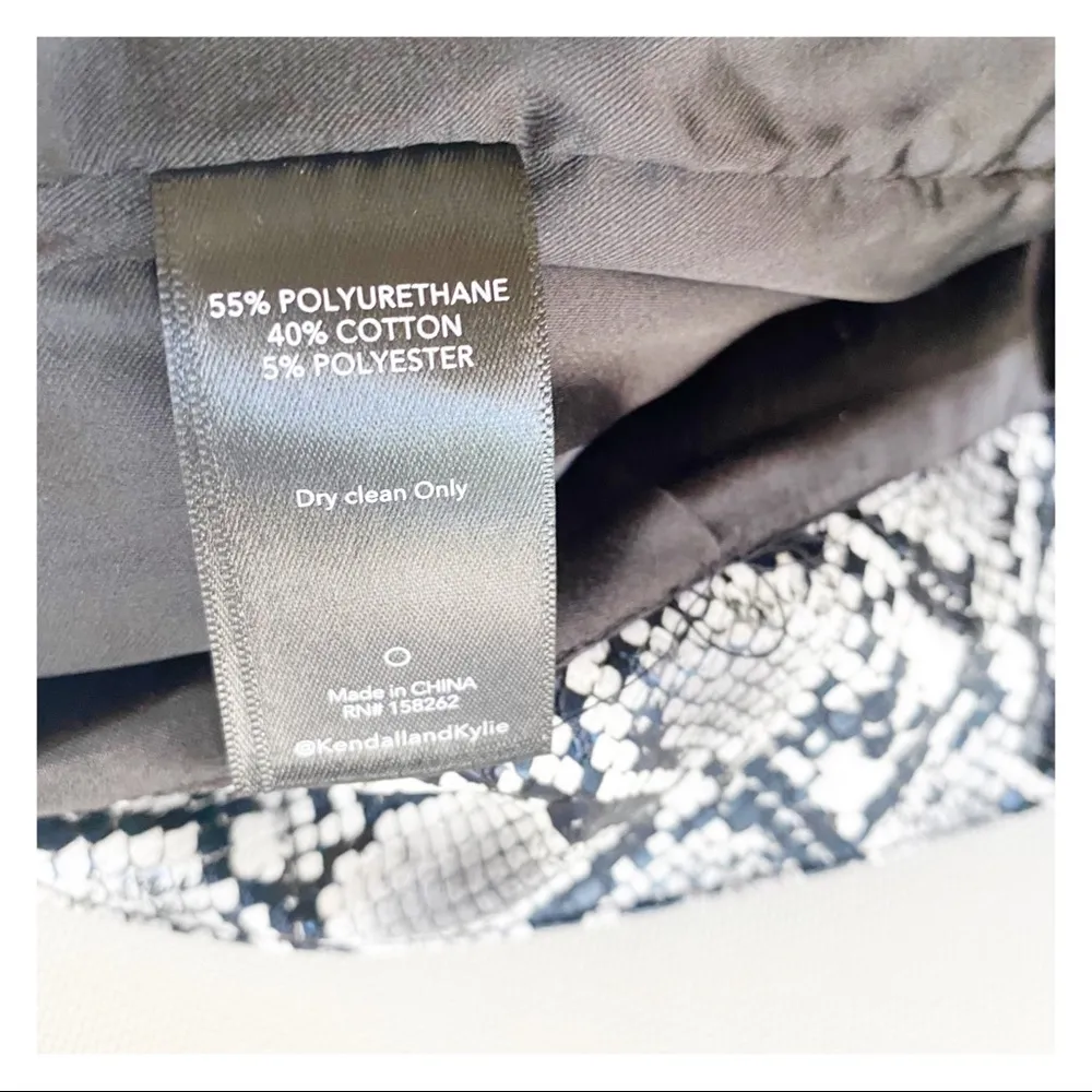 Kendall & Kylie Snake Print Faux Leather Skirt - Image 11