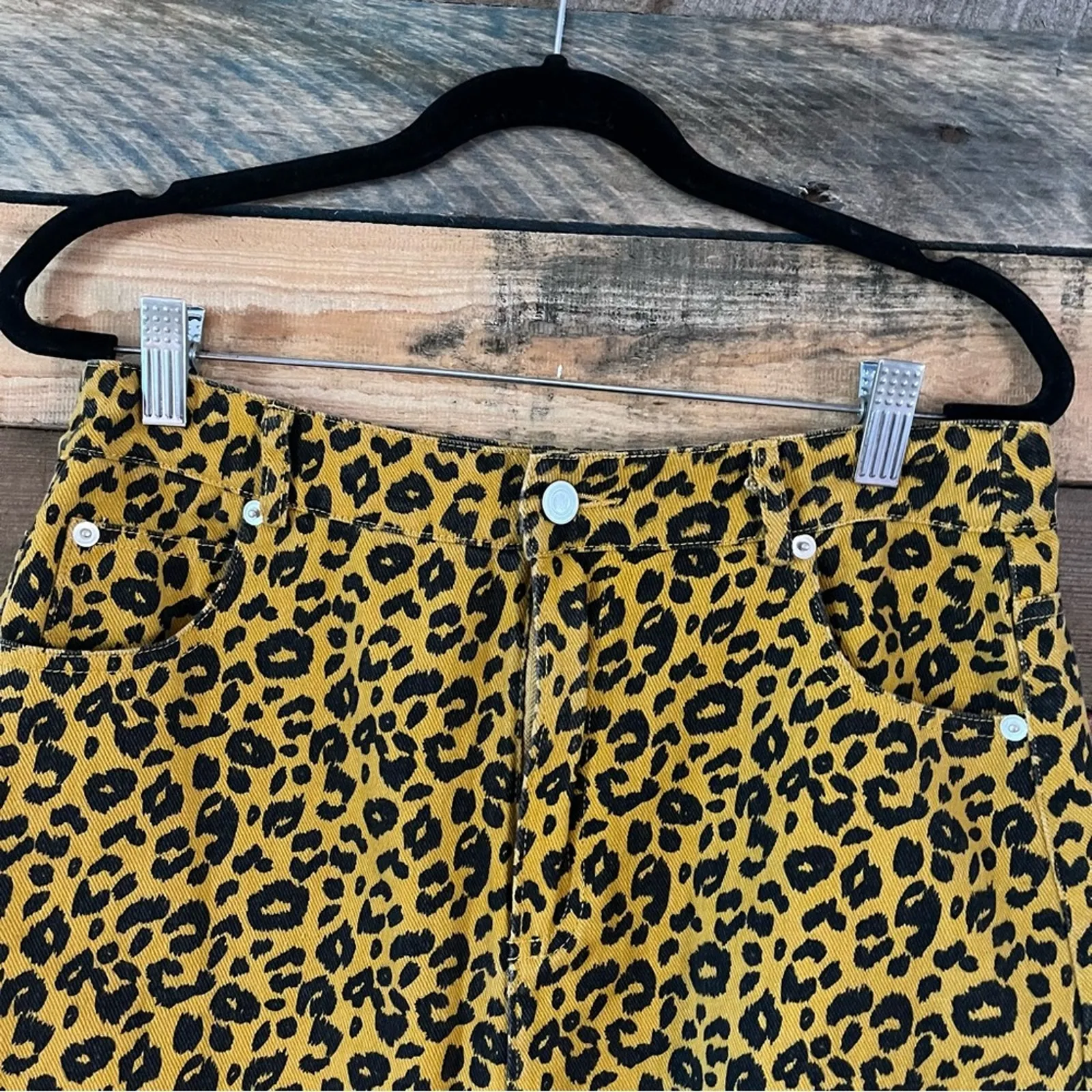 Cotton Candy‎ LA Tan Leopard Print Mini Skirt Size Medium - Image 3
