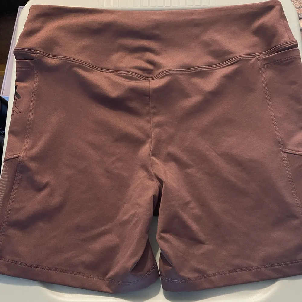 Victoria Secret PINK athletic yoga shorts - Image 5