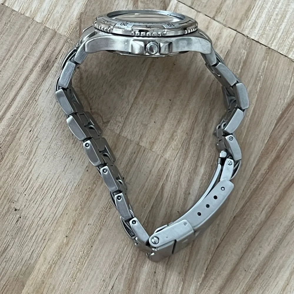 Fossil Blue Ladies Watch Stainless Dial and Bracelet Date Window - Image 8