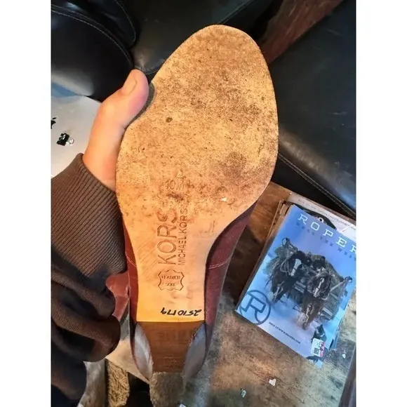 KORS Michael Kors Brown Leather Knee High Boots Heel Fold Over Cuff 70S Size 10 - Image 8