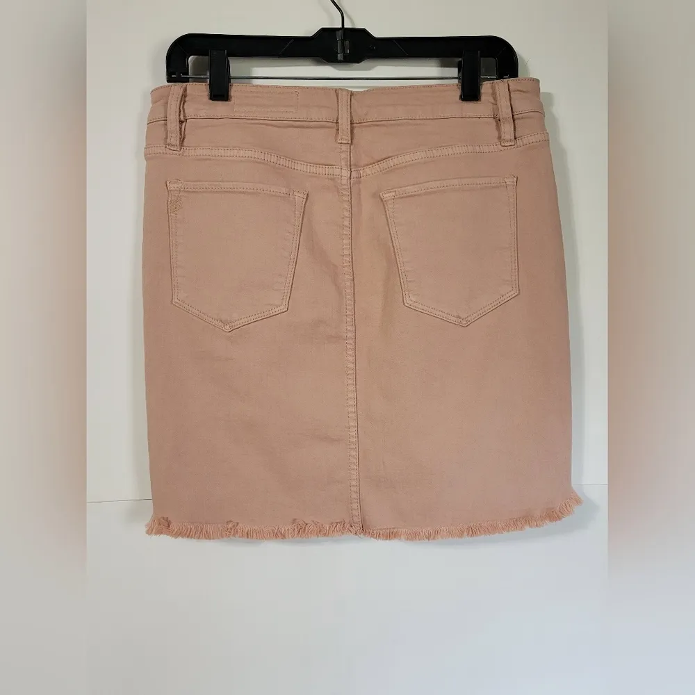WishList Jeans frayed Denim Midi skirt Dusty Rose Size L - Image 2