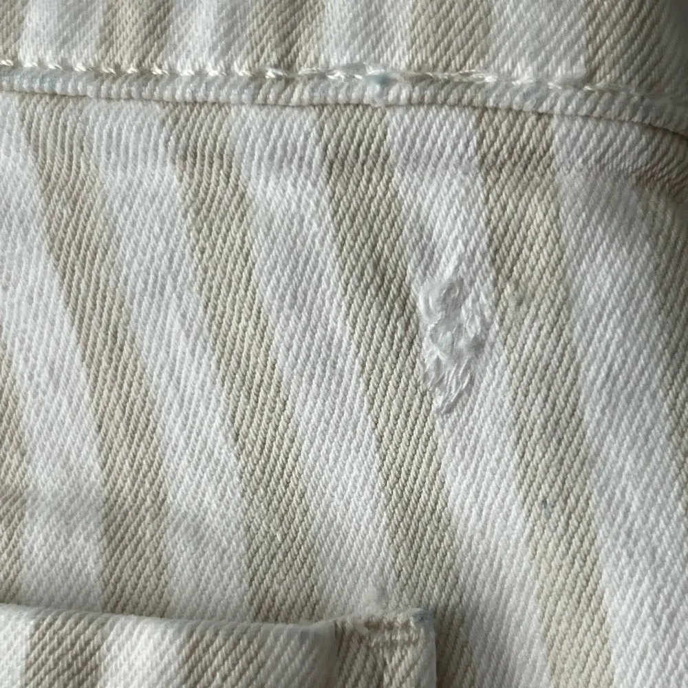 Frame Le Bardot Stripe Crop Flare Jeans | Courtyard Tan Stripe | 27 - Image 7