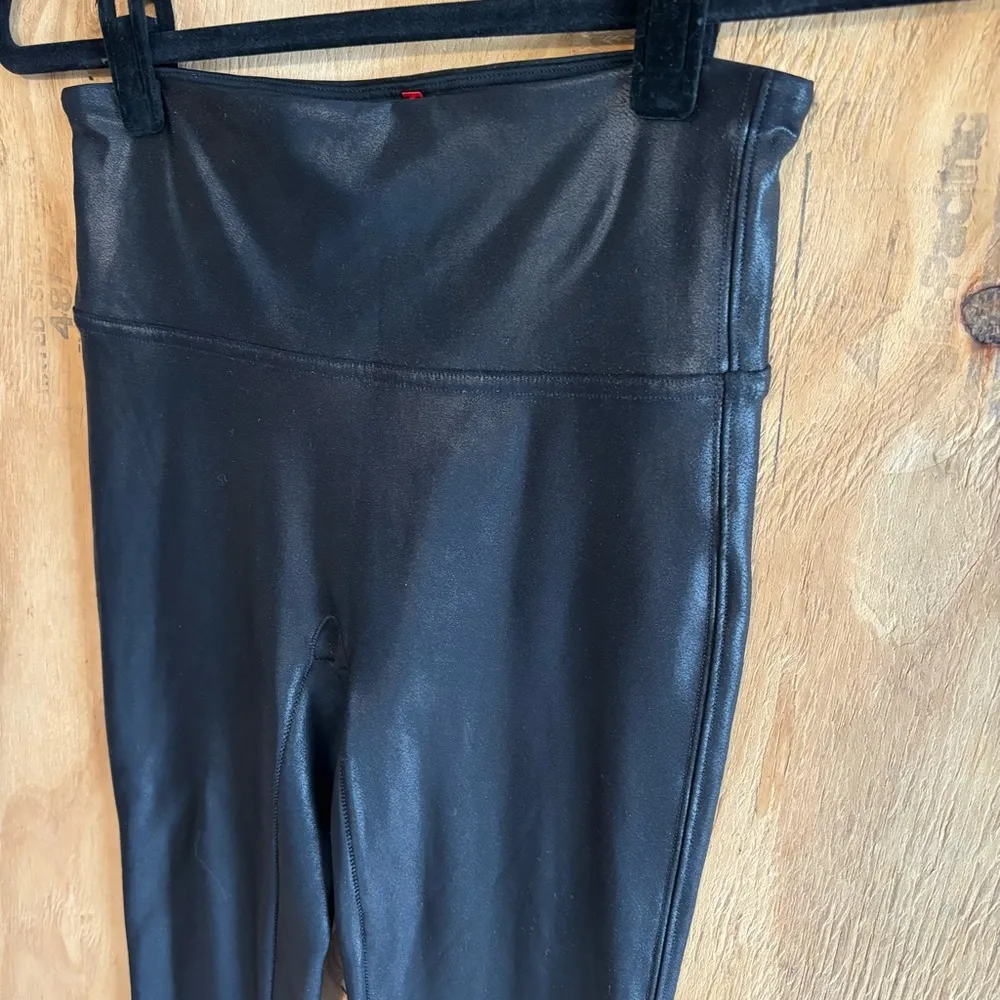 SPANX Black Shimmer Print Moto Leggings Sz S - Image 2