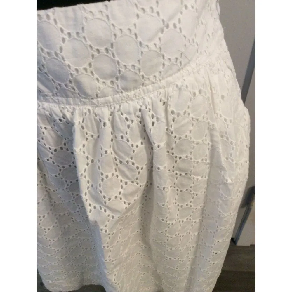 Loft Outlet White eyelet skirt Lined Size 4 A line - Image 2
