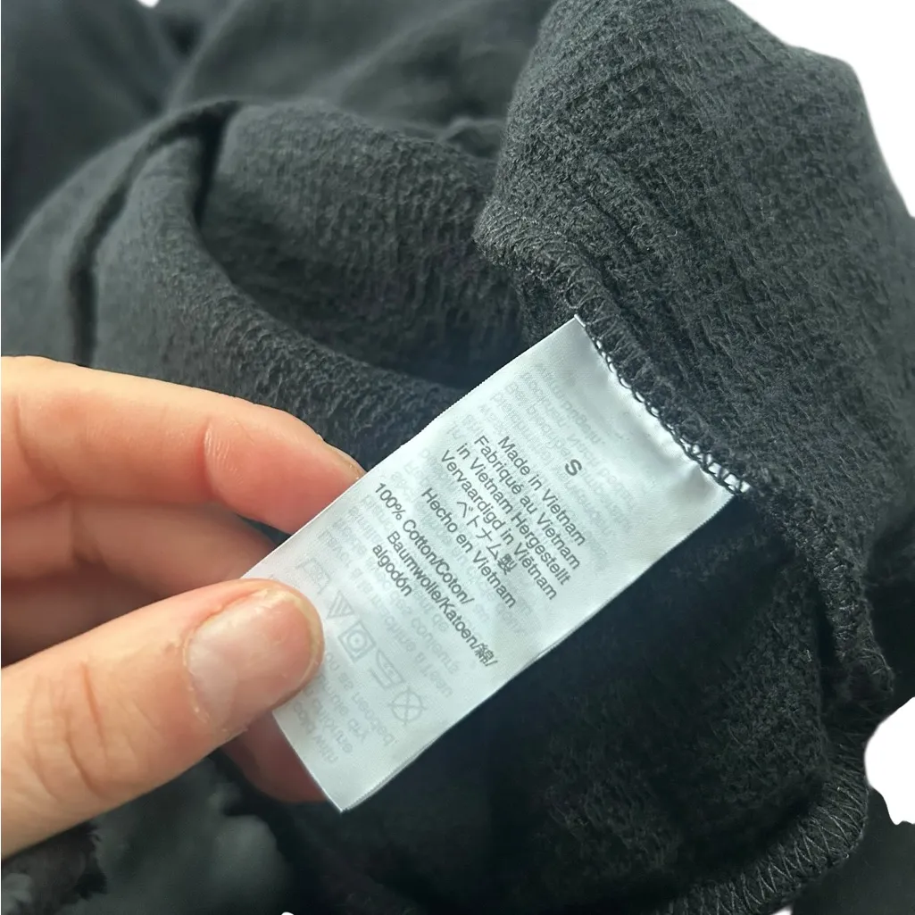 J. Crew Black V-Neck Sweater Size Small NWT - Image 6