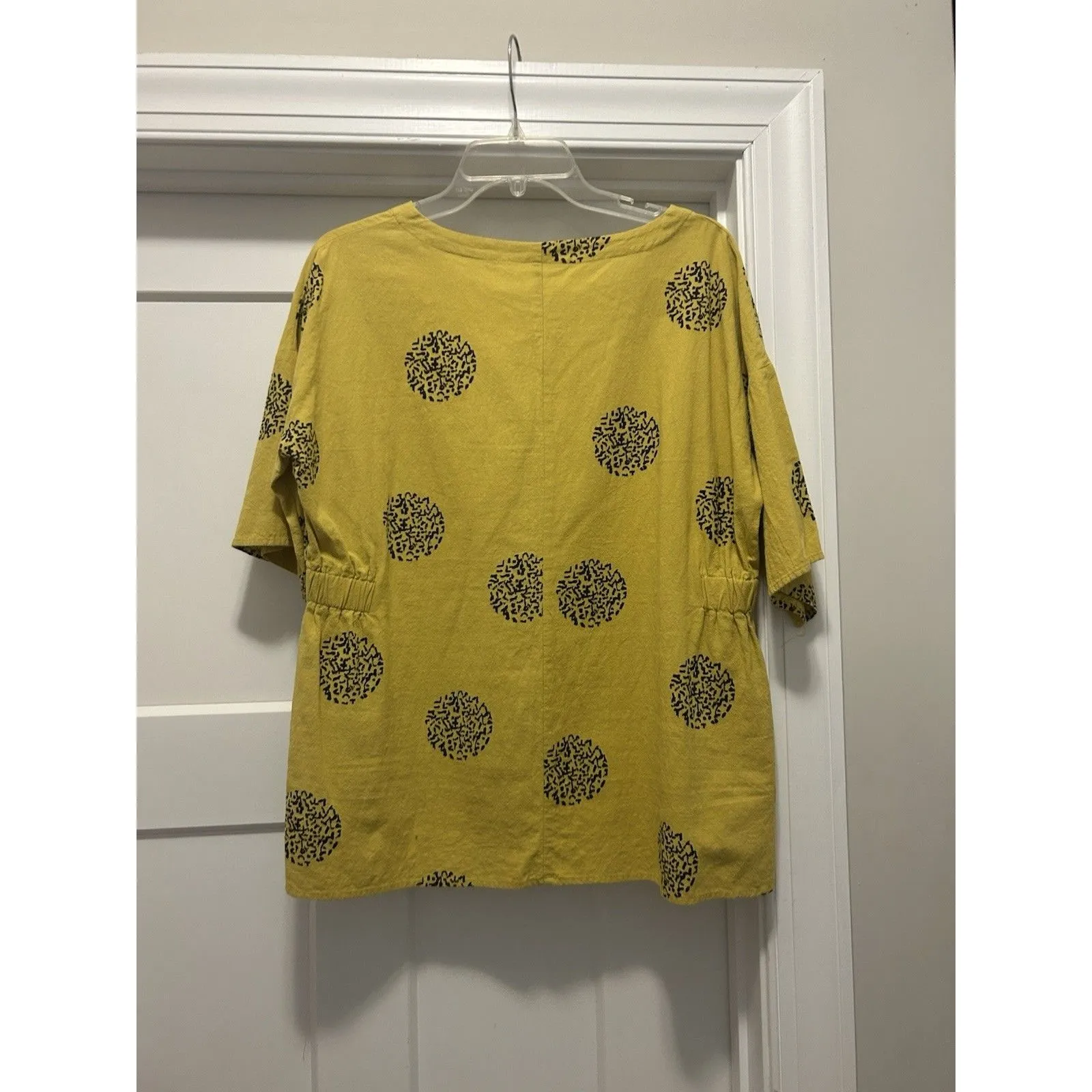 Mustard Yellow Geometric Print Minimalist Top Boxy Fit Game Day Boho Size Large - Image 3