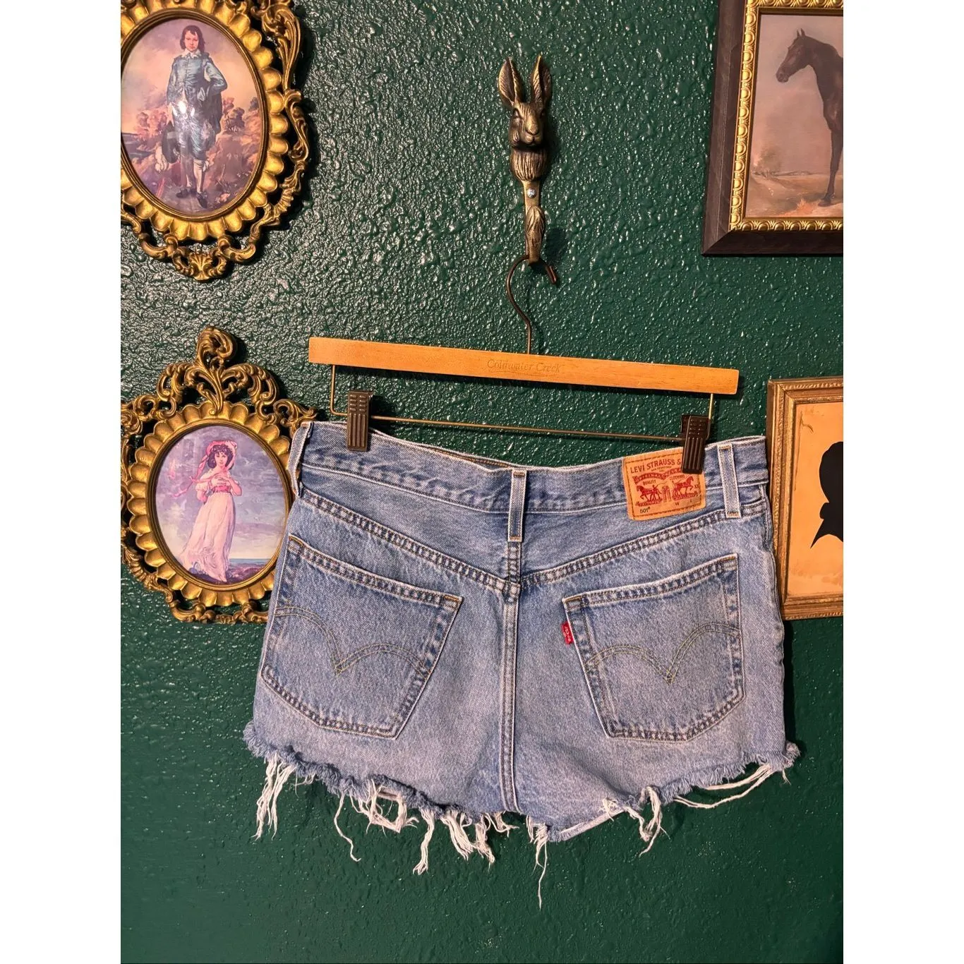 Denim Cut Off Levi 501’s Shorts Sz 28 - Image 2