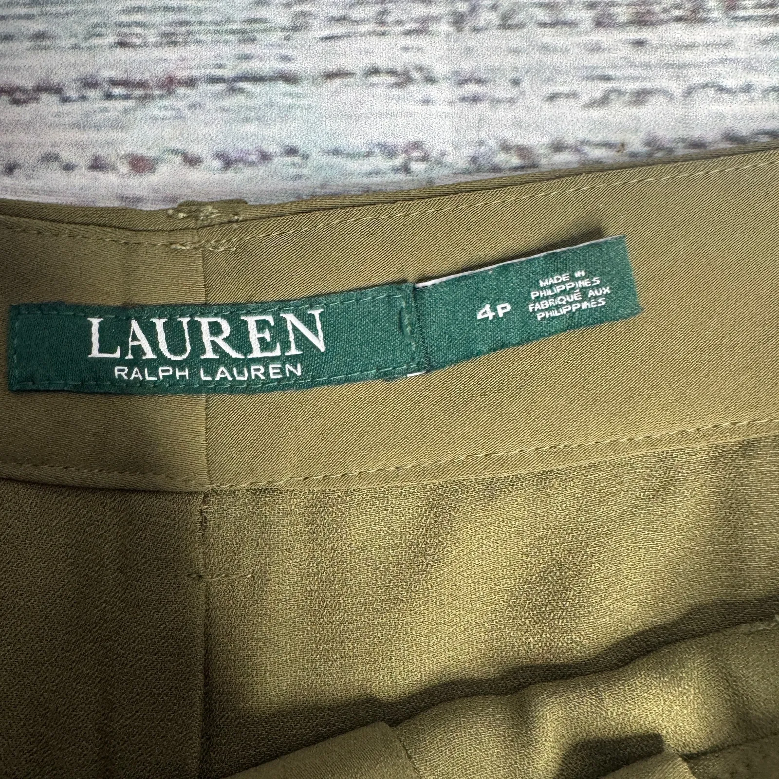 Lauren Ralph Lauren Khaki Olive Dress Shorts Women’s 4P Stretch Polyester Blend - Image 2