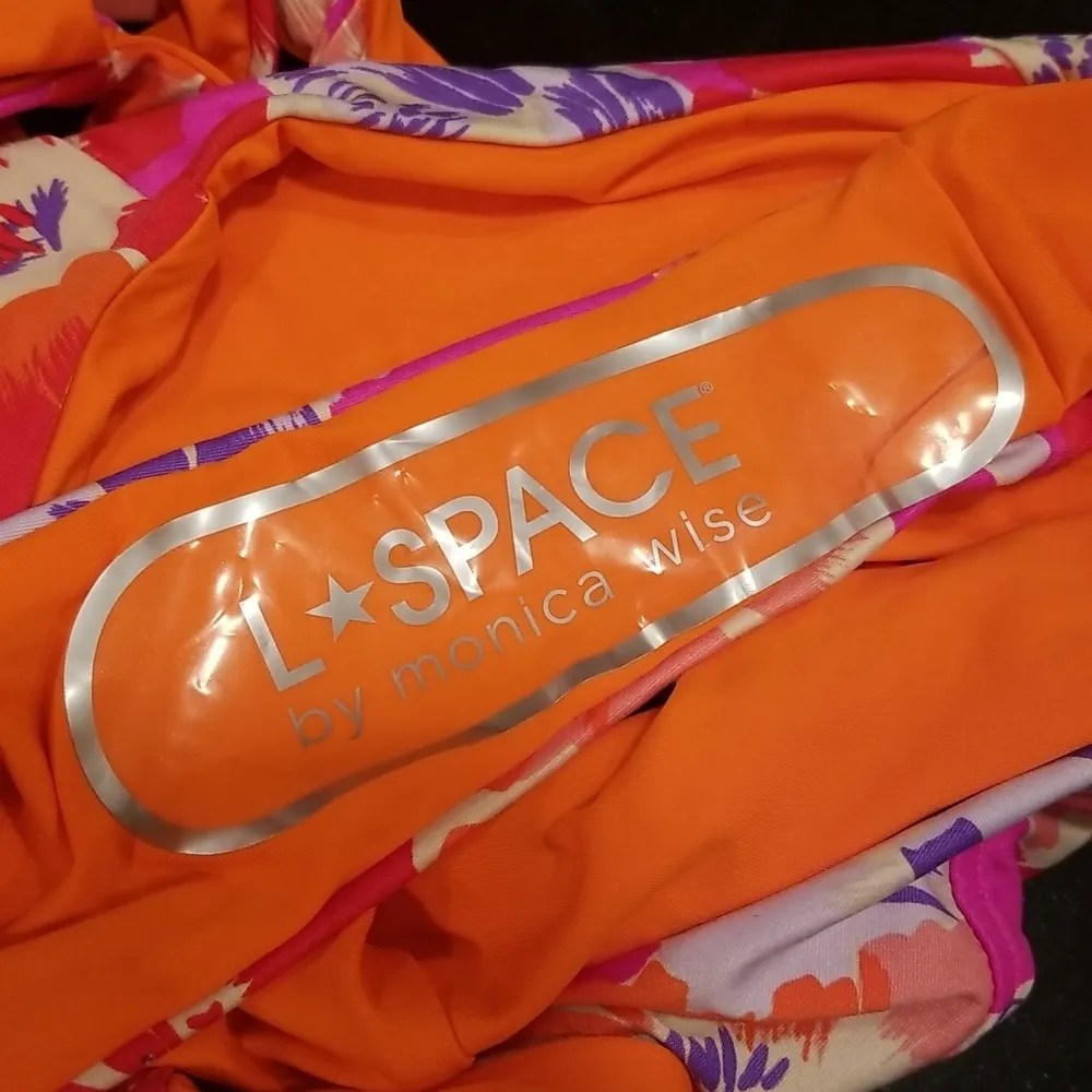 💕L*SPACE💕 Nicolette One Piece Classic Swimsuit Super Bloom Floral Print 6 NWT - Image 16