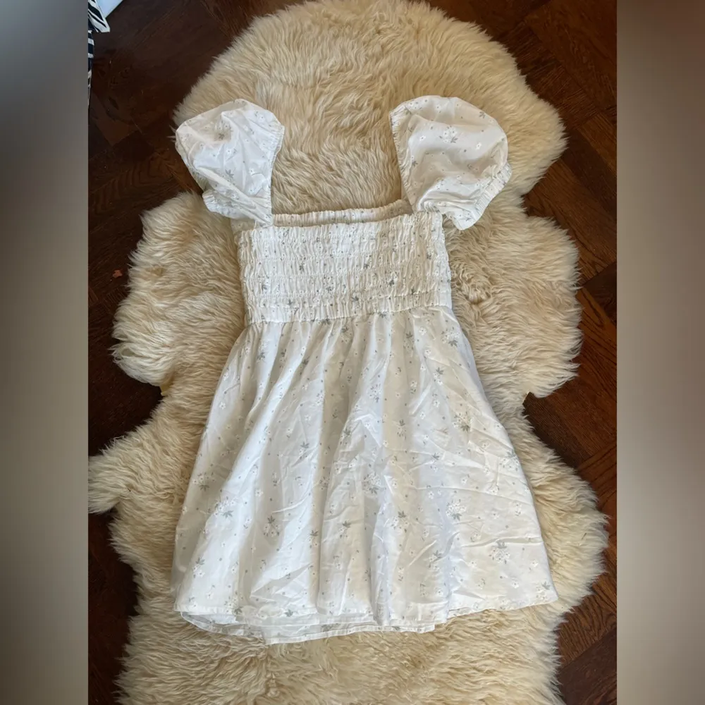 Altar’d state Jackie floral embroidered dress mini puffed sleeved altard state - Image 5