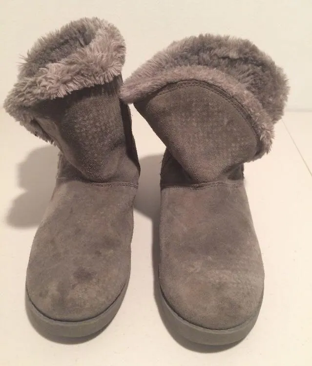 Grey Suede Boots Gray Size 6 - Image 2
