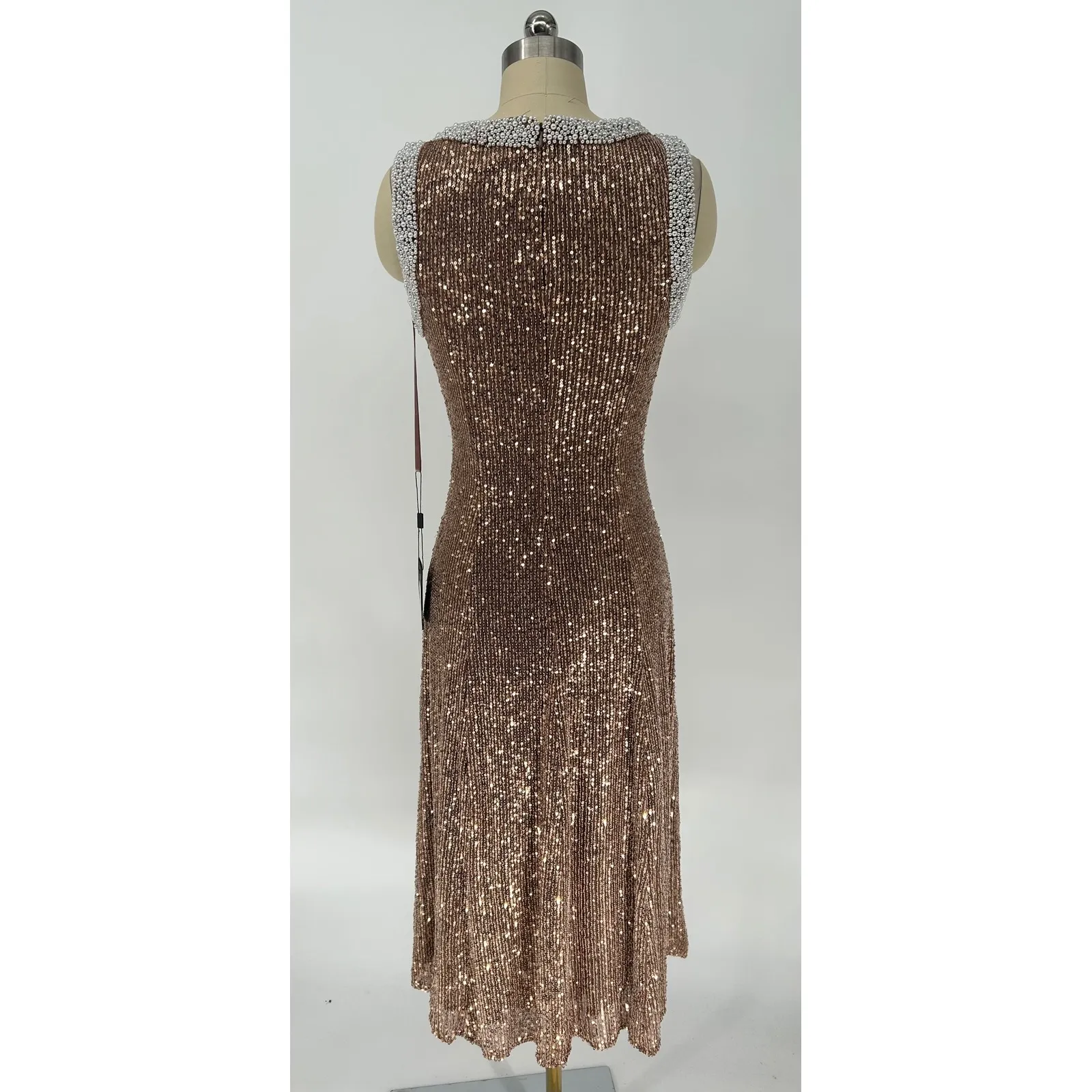 NWT‎ Ieena  Mac Duggal 56212 Sequin Beaded Trim Sleeveless Dress Rose Gold  sz 2 - Image 6