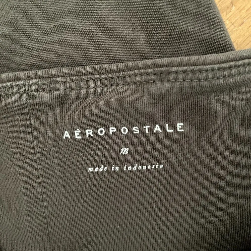 Aeropostale full length green legging comfortable casual tulip style workout - Image 3