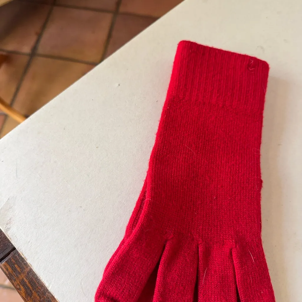 Isotoner gloves - Image 3