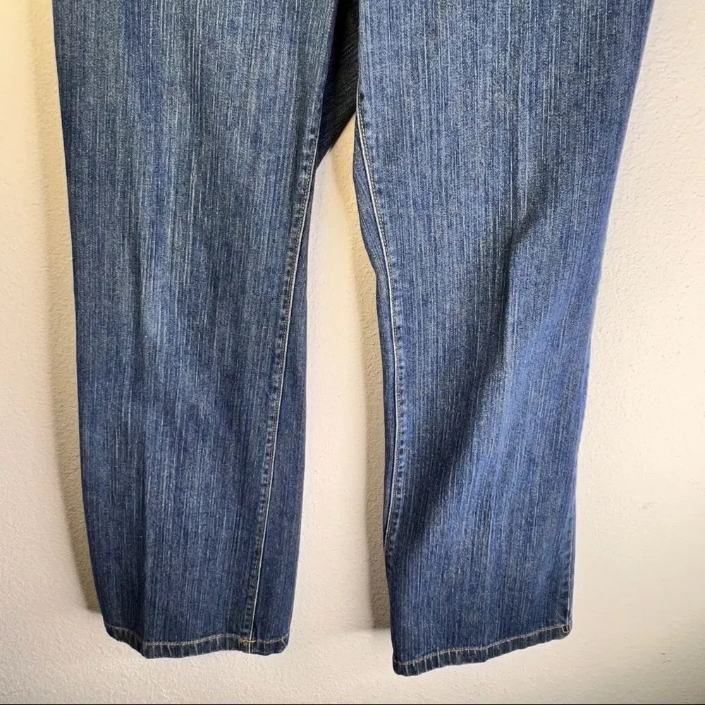 IZOD  Bootcut Jeans‎ - Image 4
