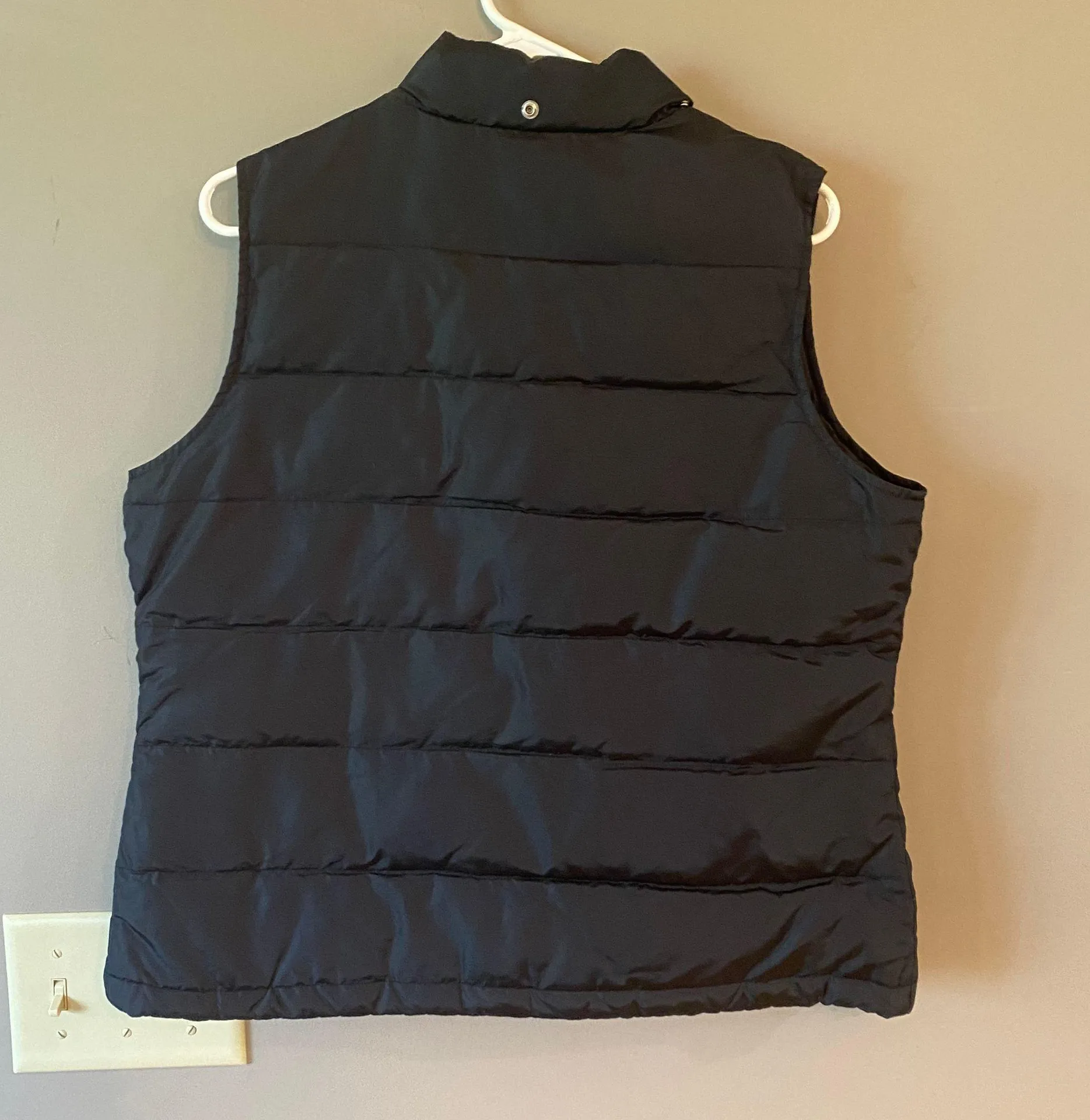 Talbots Black Vest - Image 2
