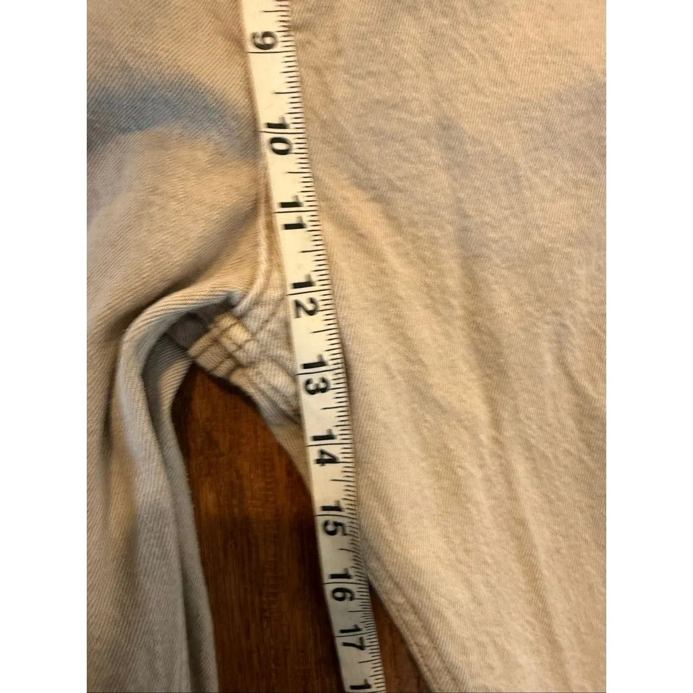 Abercrombie & Fitch 90’s straight ultra high rise relaxed jean tan size 20 short - Image 8