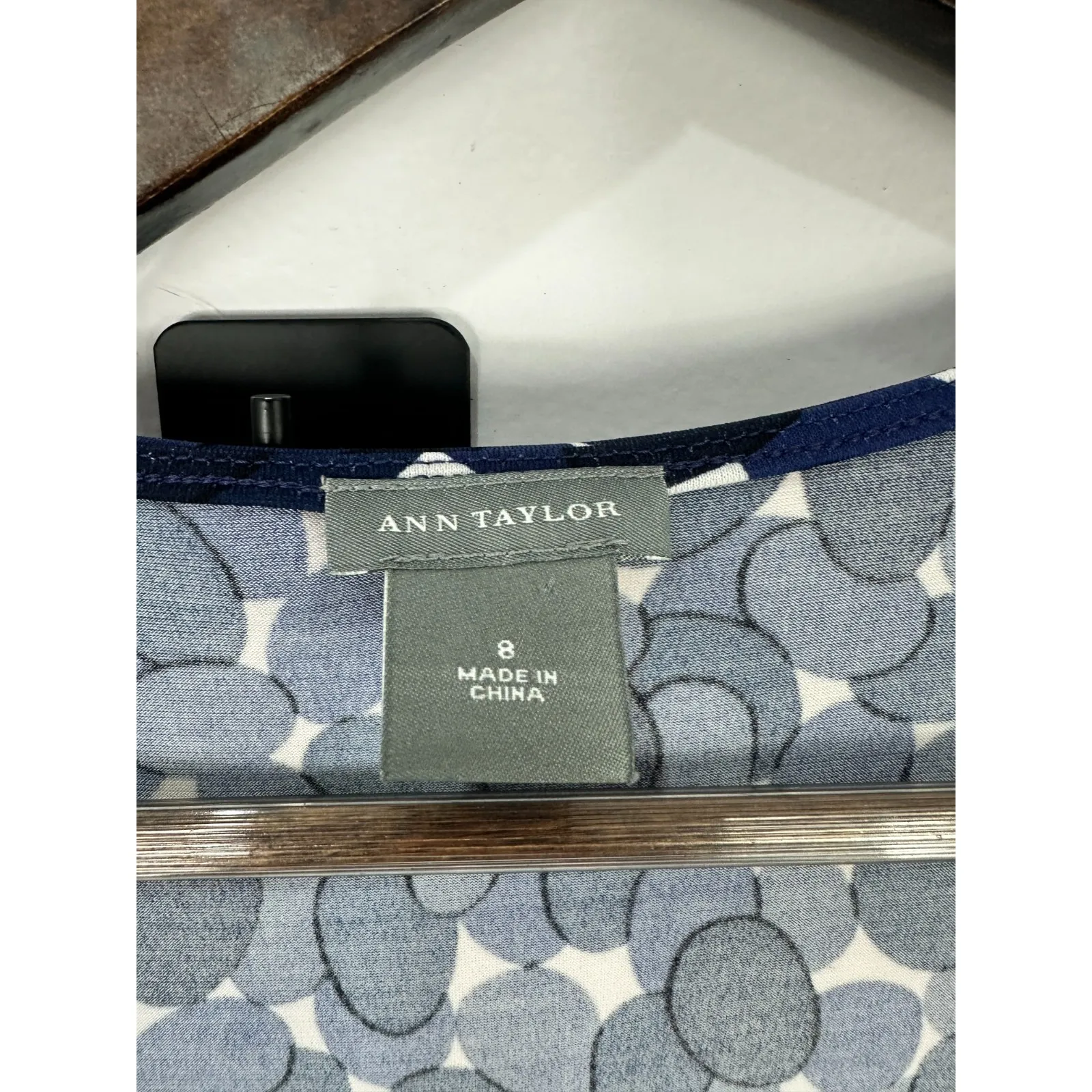 Ann Taylor Wrap Dress Womens 8 Blue Geometric Dot Stretch Preppy Office Siren - Image 2