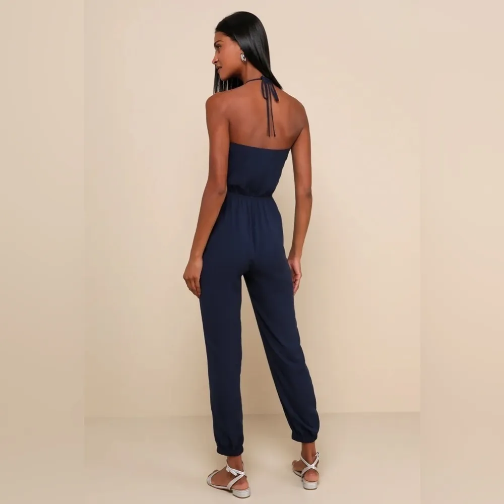 Lulus‎ Learning to Fly Halter Jumpsuit in Navy Blue Size Medium - Image 2