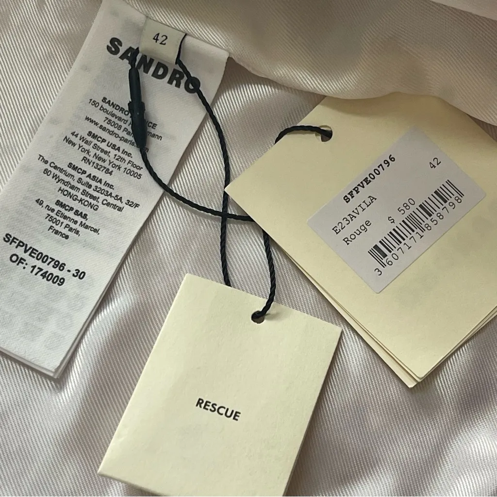 Sandro Cropped Short Tweed Jacket Blazer in Rouge sequins & metallic  Sz XL - Image 15