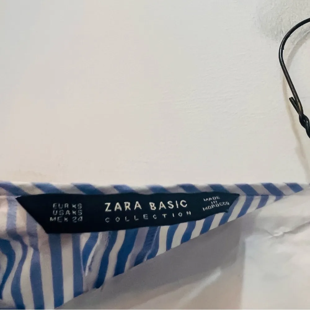 ZARA  Basic Crop Top Blue And White Stripes size XS - Image 5
