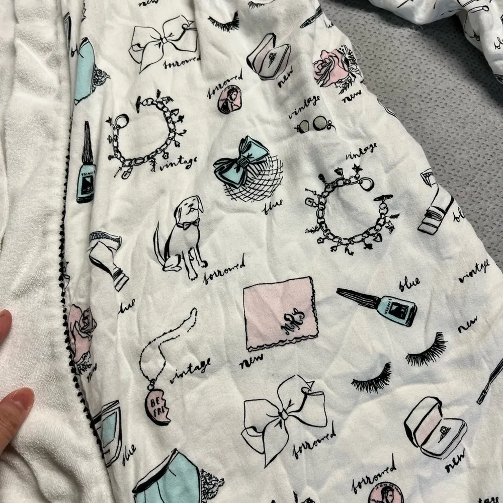 Kate Spade Novelty Print Bow Eyelash Dog White Robe Missing Waist Tie Size XS/S - Image 2