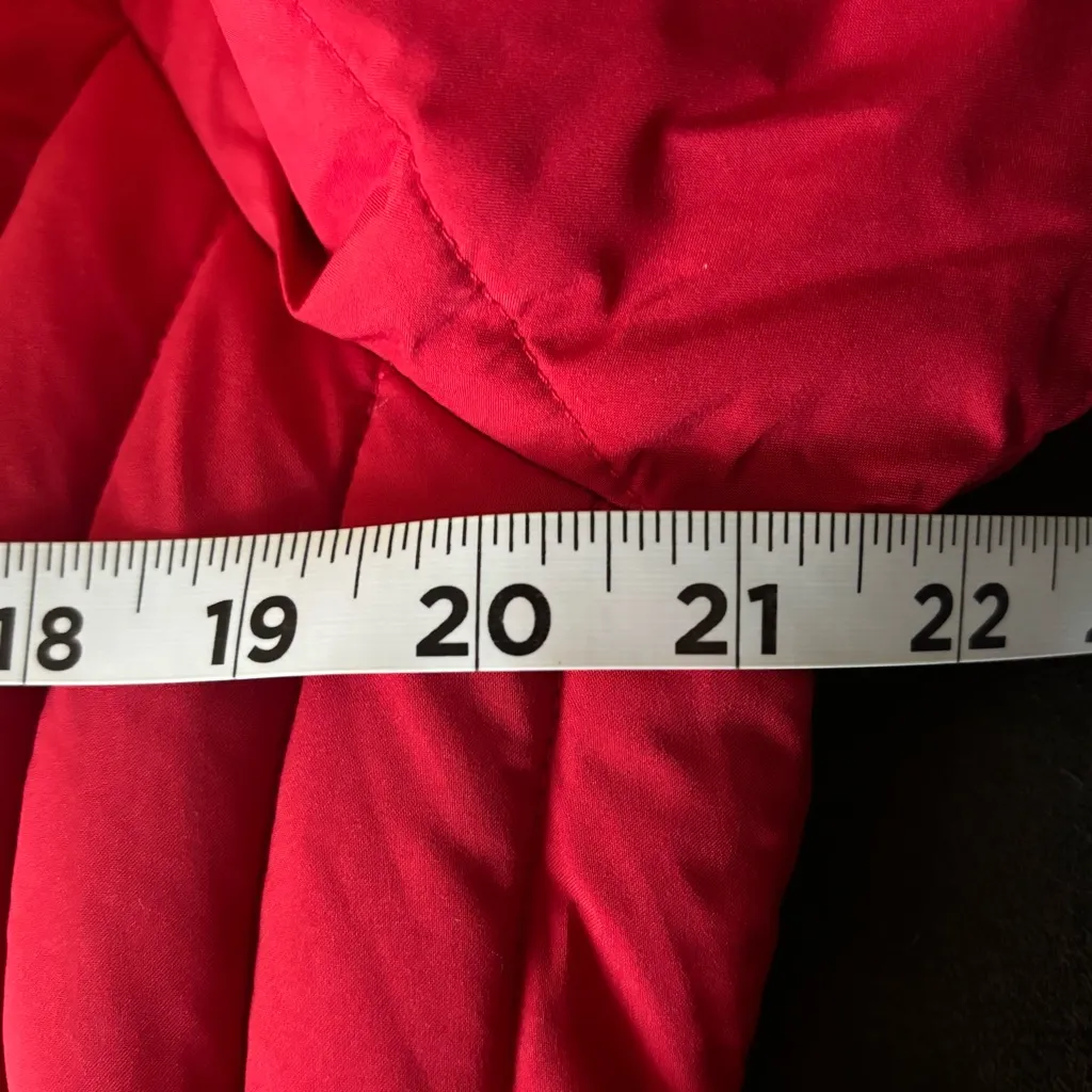 Tommy Hilfiger Women’s Vibrant Red Puffer Jacket - Image 9