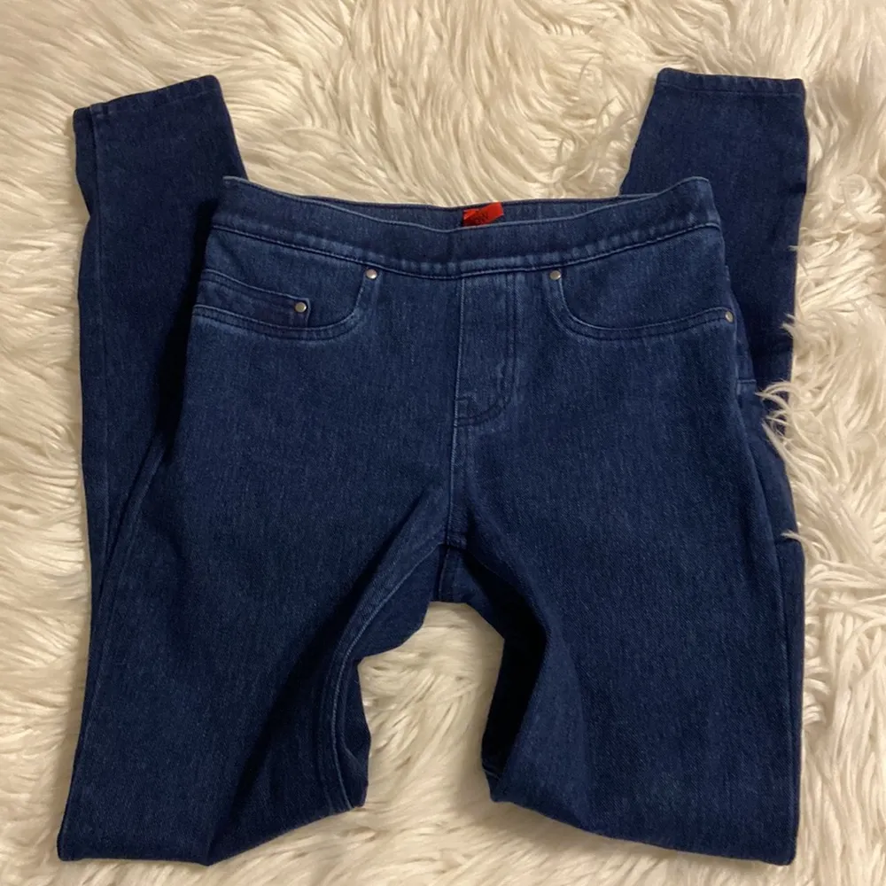 SPANX XS Jeans inseam 28” excellent condition - Image 10