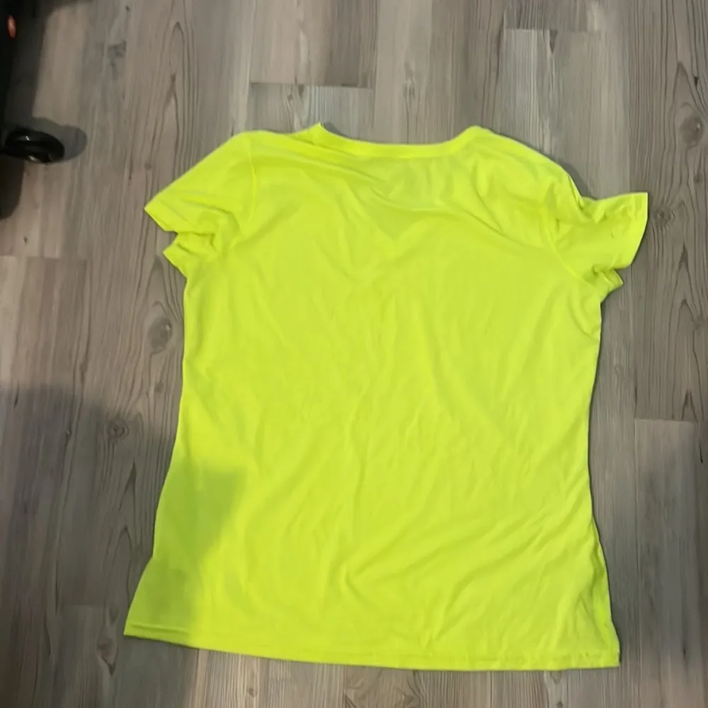 Dri Fit XL, NEON, NWOT - Image 4