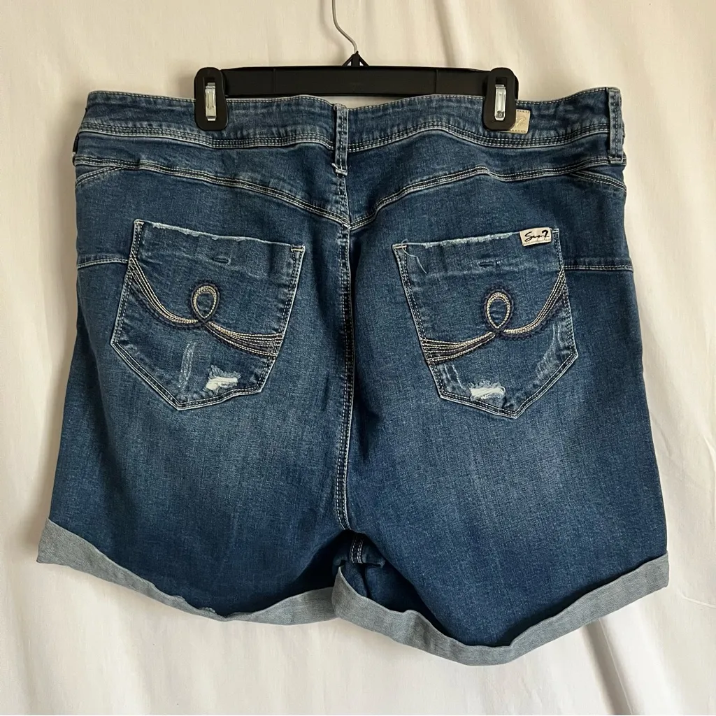 Seven7 Booty Shaper Dark Blue Jean Shorts - Image 2
