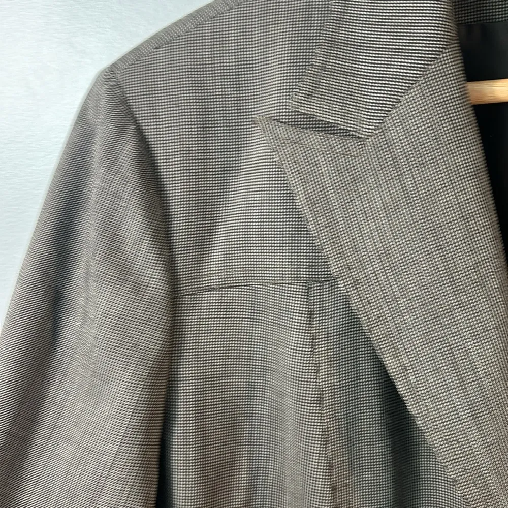 Anne Klein 3 button blazer w built in shoulder pads size 16. EUC - Image 4