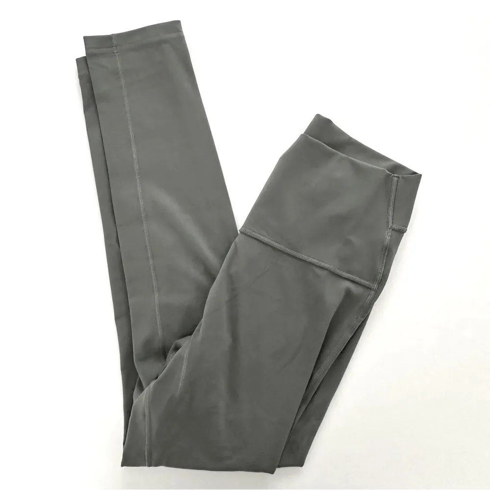 Gymshark  L/L Legacy Tall Leggings & Halterneck Crop Cami Tank - Image 9