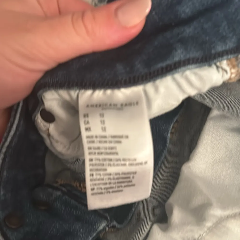 jeans shorts rip - Image 4