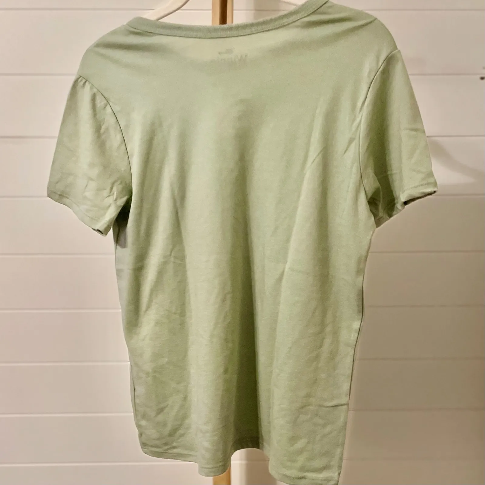 Disney Winnie the Pooh T-Shirt Women's XS Light Green Graphic Tee - Image 3