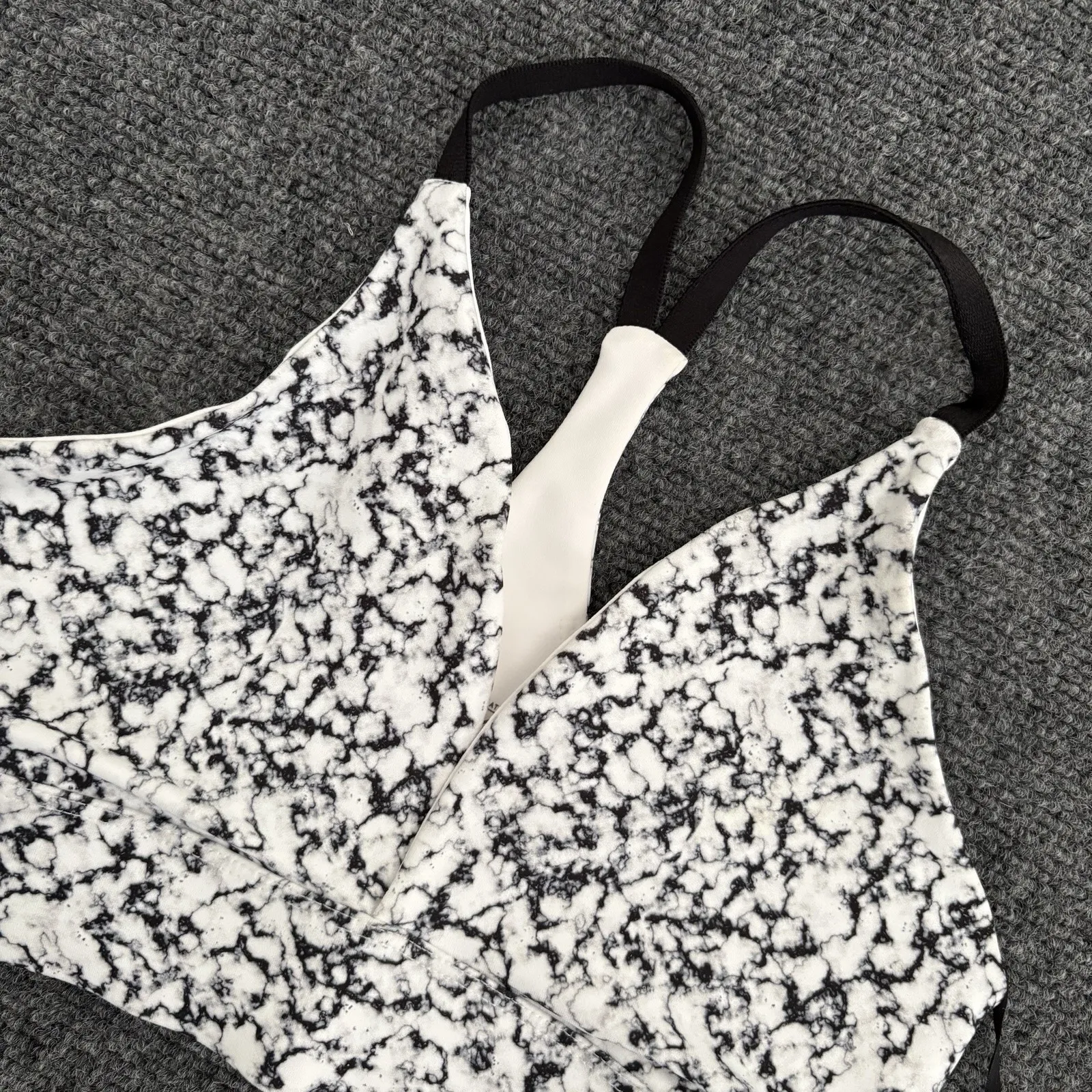Women's Gray‎ White Marble Print Define Your Inspiration Sports Bra Top Size S Gray - Image 2