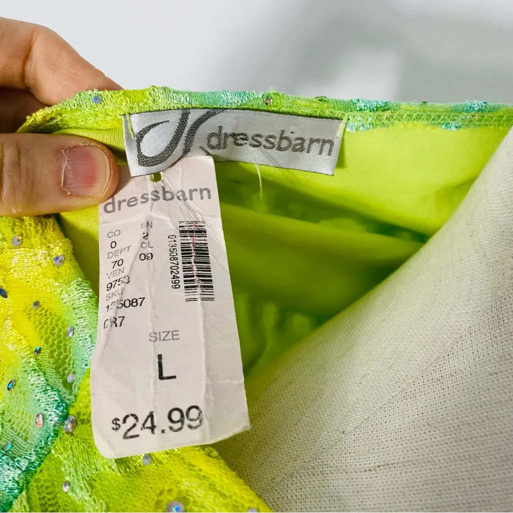 NWT VINTAGE DRESSBARN Sparkly Top - Image 6
