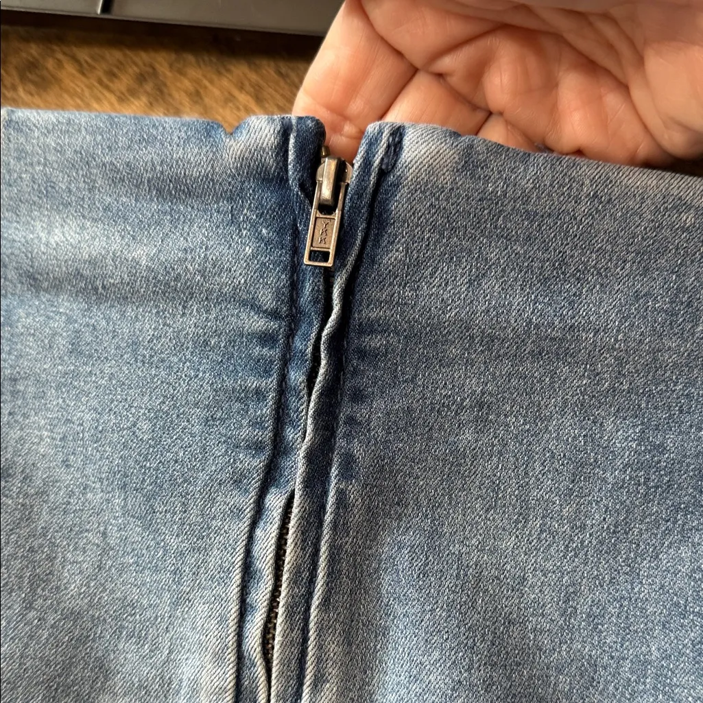 FREE PEOPLE Modern Femme Denim Mini Size 8 - Image 4