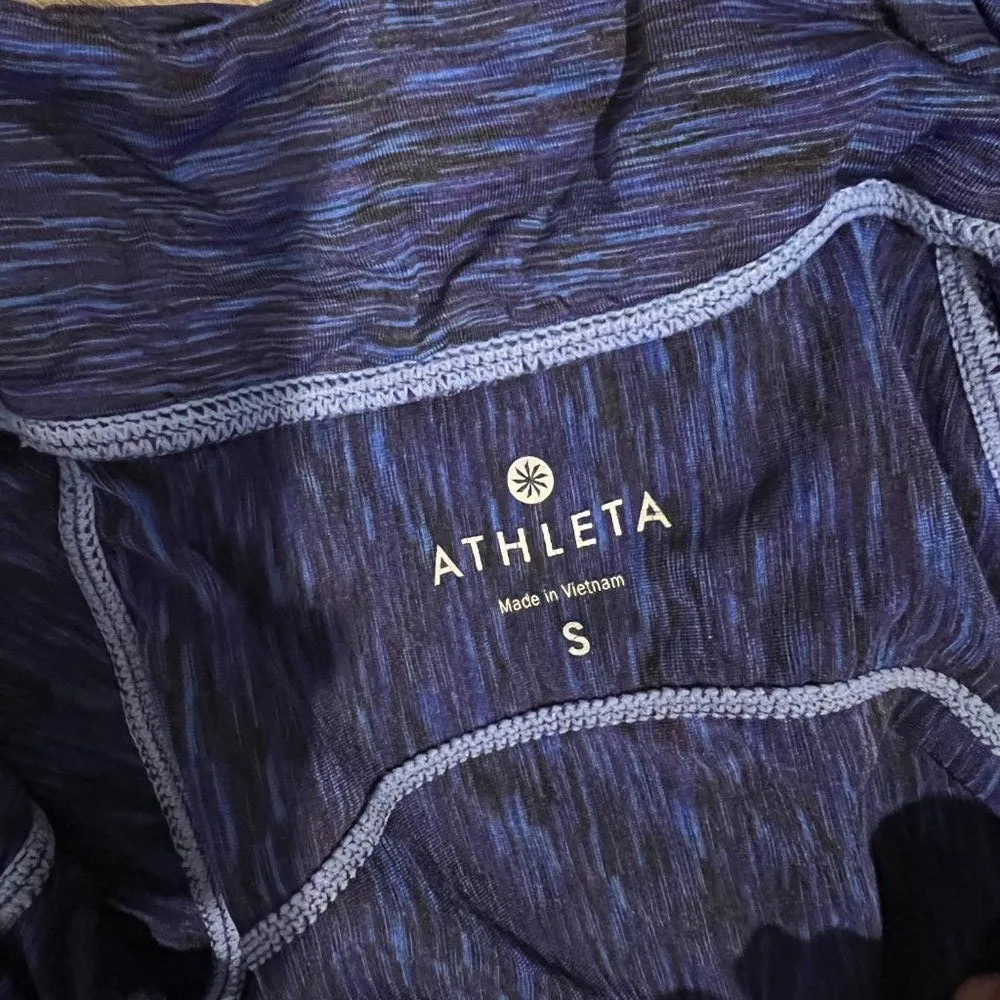 Athleta  small quarter zip pullover - Image 7