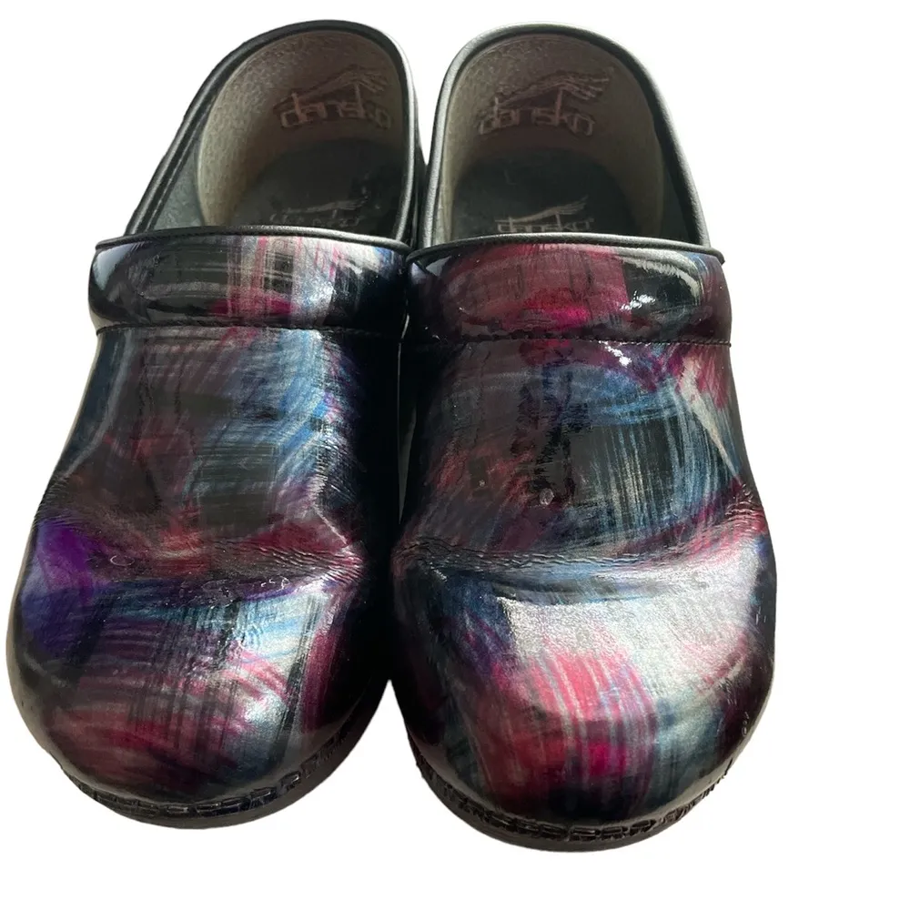 Dansko XP 2.0 Color Sweep Patent Clogs - Image 2