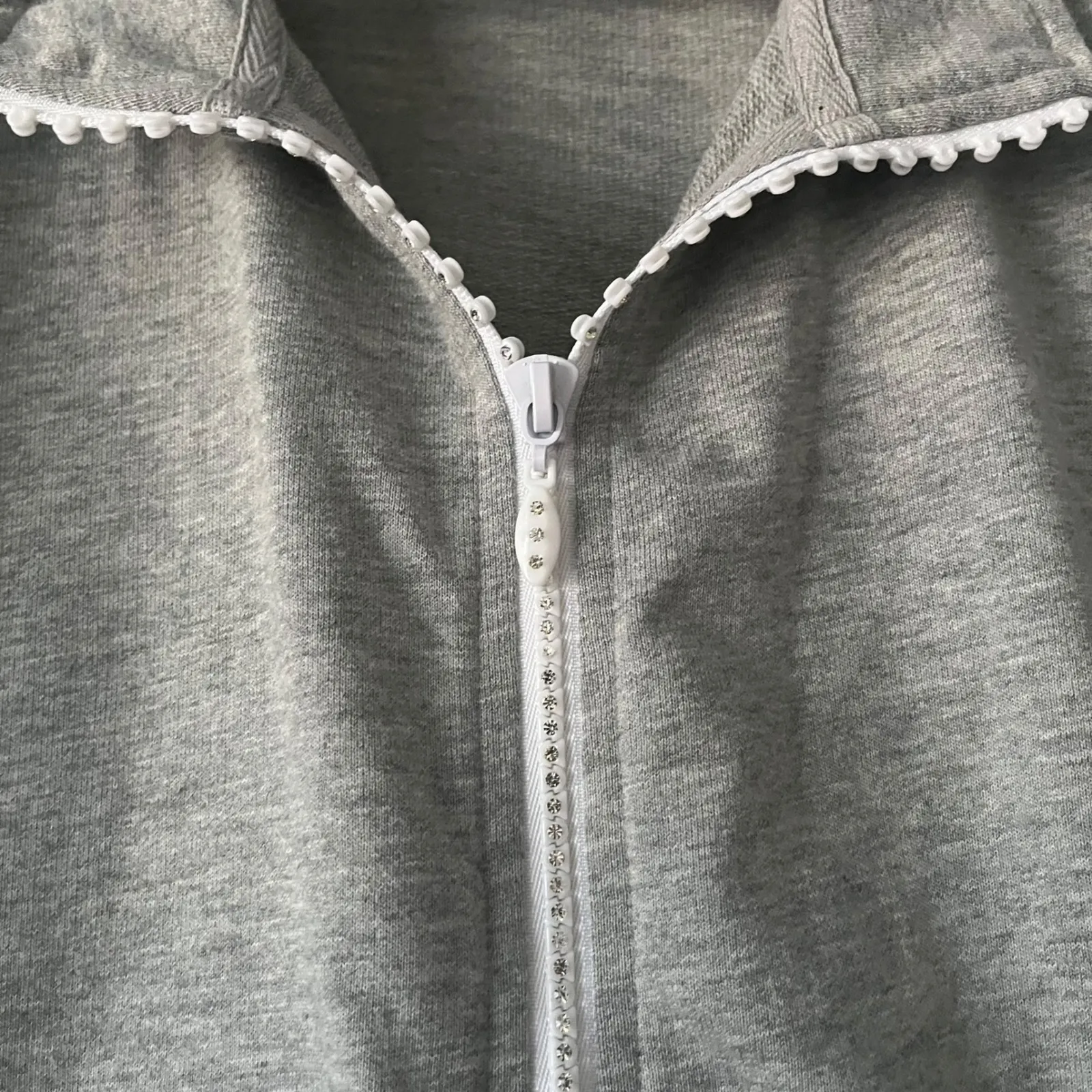 Quacker Factory Womens Vest Full Zip Sleeveless Pockets Sparkle Gray Size Large - Image 2