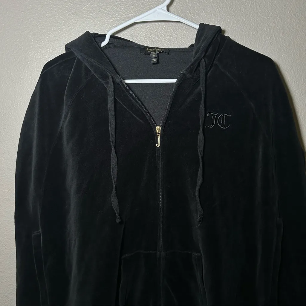 Juicy Couture black velour full zip hooded cape poncho women’s size medium - Image 5
