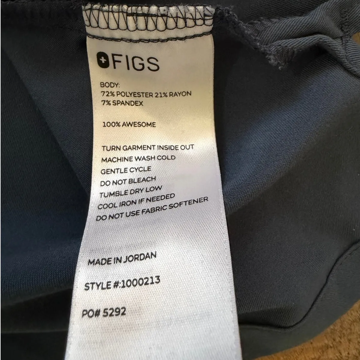 Figs Dark Harbor Casma Three-Pocket Scrub Top Size XXL - Image 3