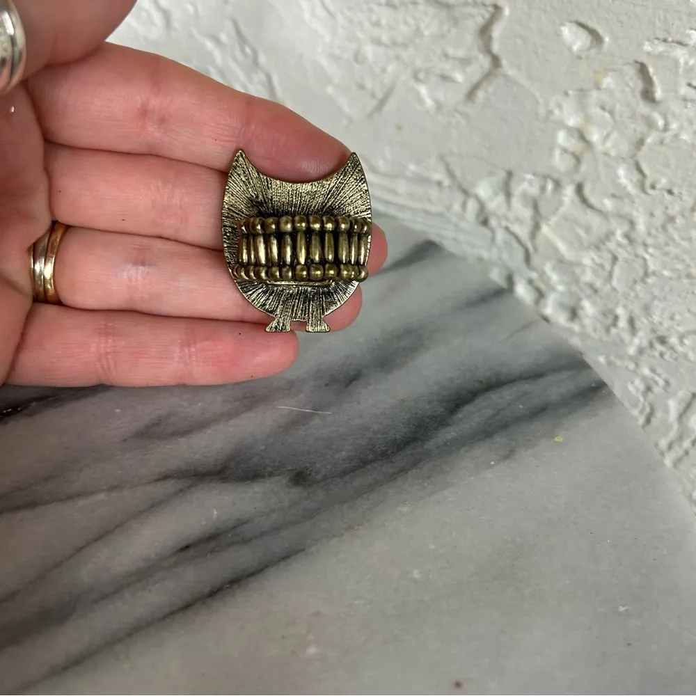 Owl Jeweled Statement Ring Purple - Image 7